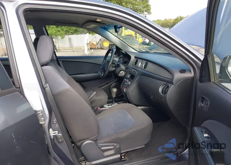 2005 Mitsubishi Outlander Ls from USA, damaged, VIN JA4LZ31F45U039336